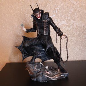DIAMOND SELECT TOYS DC Gallery: The Batman Who Laughs PVC Diorama Figure